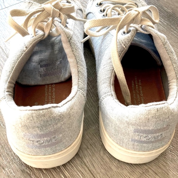 Gray Toms Men Size 8 - Picture 6 of 6
